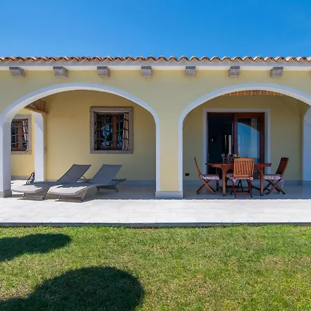 Casa vacanze Nina Costa Caddu San Teodoro (Sardinia)
